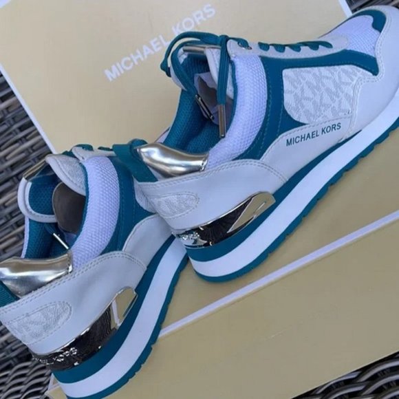 Michael Kors Wilma Trainer Nappa Faux Leather WMNS - Picture 15 of 16